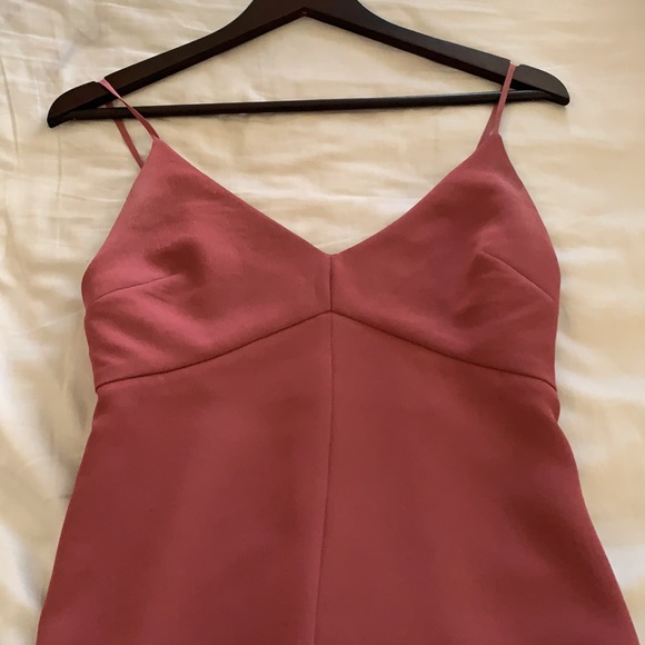 Elegant rose pink dress from Aritzia - Picture 3 of 5